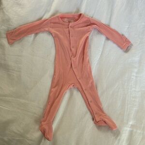 Like new loved baby pajamas 3-6 months